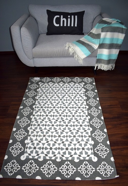 grey-flatweave-cotton-tribal-geometric-pattern-rug-90-150-cm
