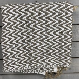 medium-grey-cotton-reversible-pattern-rug-90-x-150-cm-by-indra