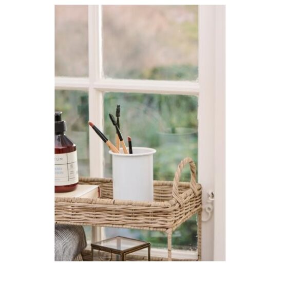 white-vintage-style-enamel-tumbler-400-ml-by-ib-laursen