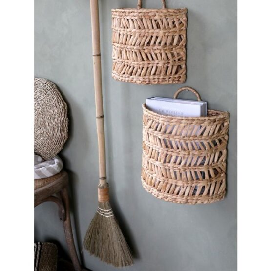 natural-sweeping-broom-with-bamboo-handle-130-cm-by-chic-antique